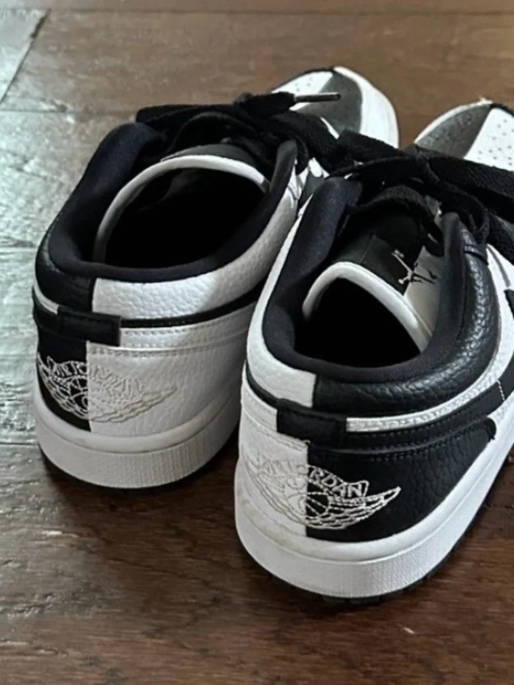 Nike Air Jordan 1 Low SE Homage Split White/ Black-size 8 women’s like new - Picture 8 of 16